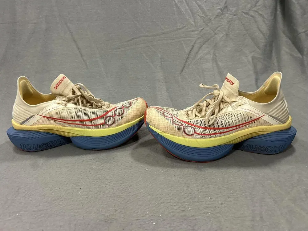 Saucony Endorphin Elite 2 Shoes Mens Size 9.5 Beige Running Racing
